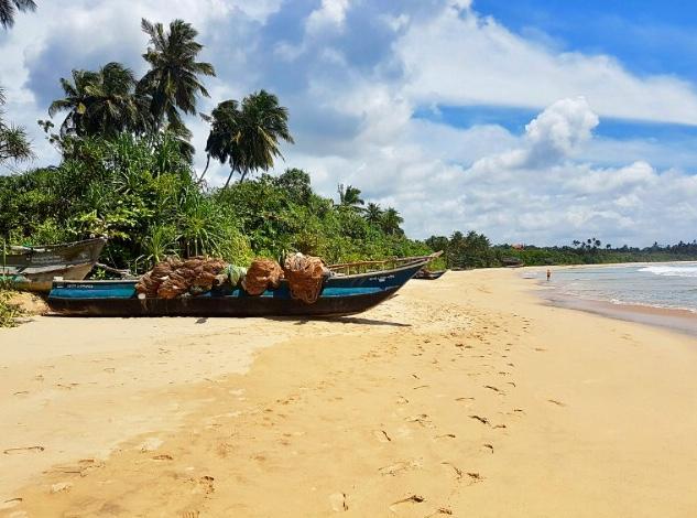 Talalla Bay Beach Hotel Ngoại thất bức ảnh